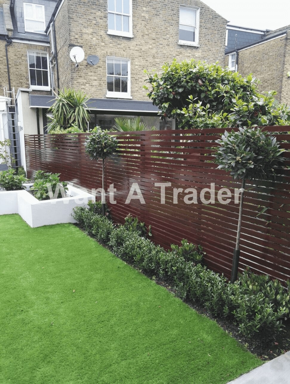 Horizontal Fencing Installers Mortlake SW14