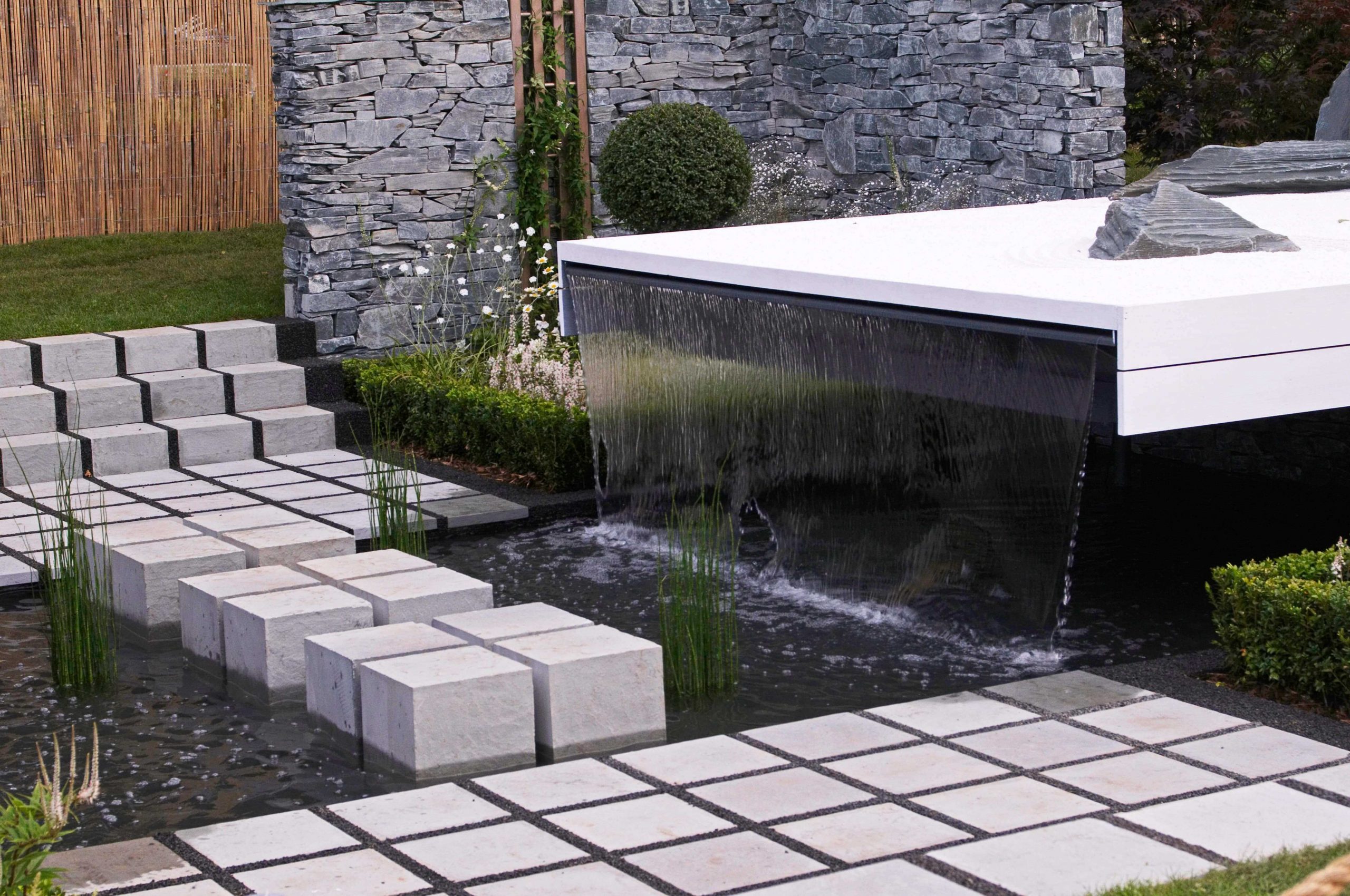 Garden Water Feature And Fountain Installation Company Mortlake SW14